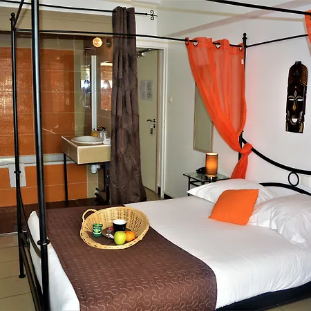 Hotel Celenya