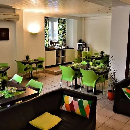 Hotel Celenya 2*