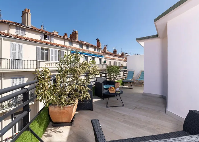 Celenya Szálloda 2*